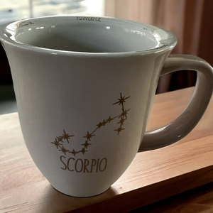 10 Strawberry Street‎ Zodiac Mug in pink and gold. Scorpio.